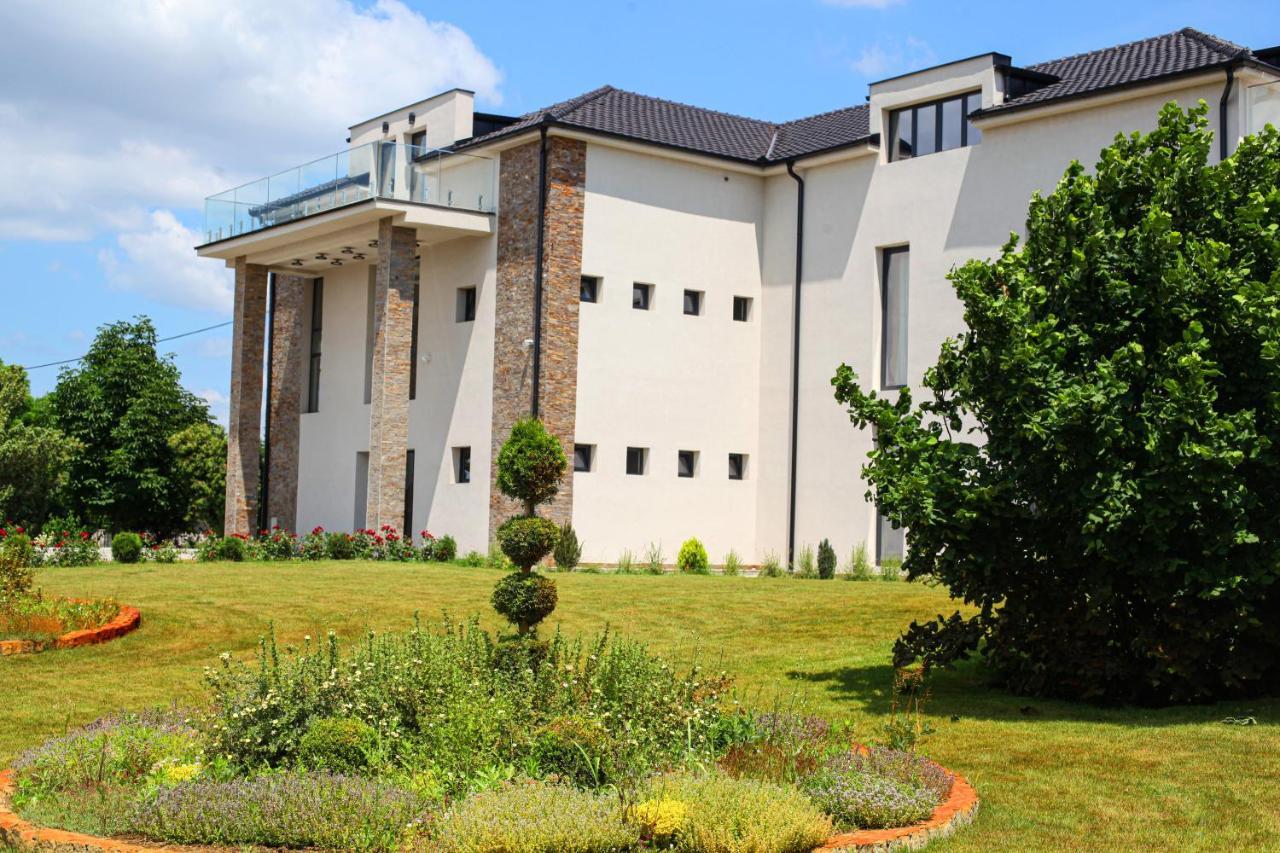 S Club Resort Hotel Aqua Park And Spa Belgrad Exterior foto