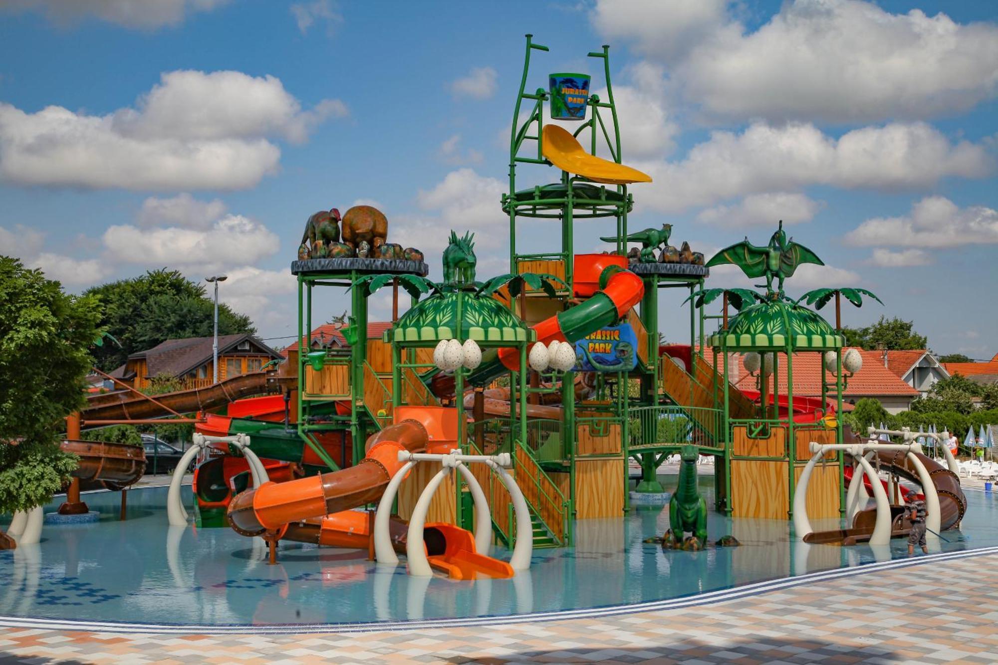 S Club Resort Hotel Aqua Park And Spa Belgrad Exterior foto